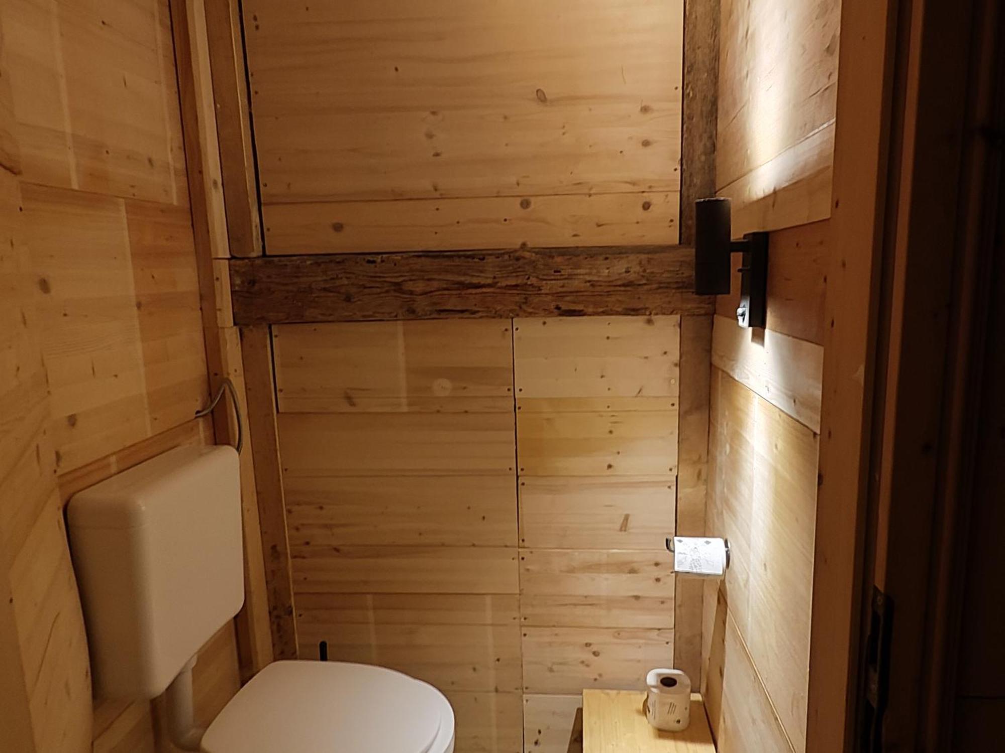 Holzhaus Besler Villa บาดฮินเดลัง ภายนอก รูปภาพ